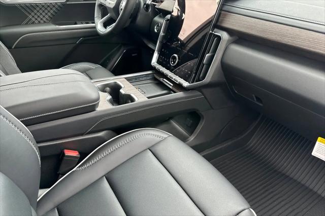 2026 GMC Acadia Denali FWD