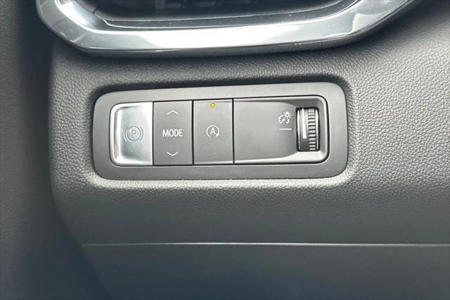 2026 GMC Acadia Denali FWD