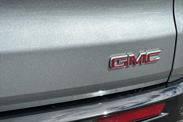 2026 GMC Acadia Denali FWD
