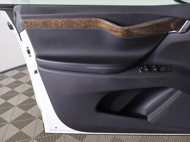 2020 Tesla Model X Long Range Plus Dual Motor All-Wheel Drive
