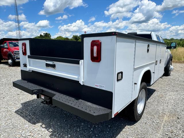 2026 RAM 5500 Chassis RAM 5500 TRADESMAN CHASSIS CREW CAB 4X4 84 CA