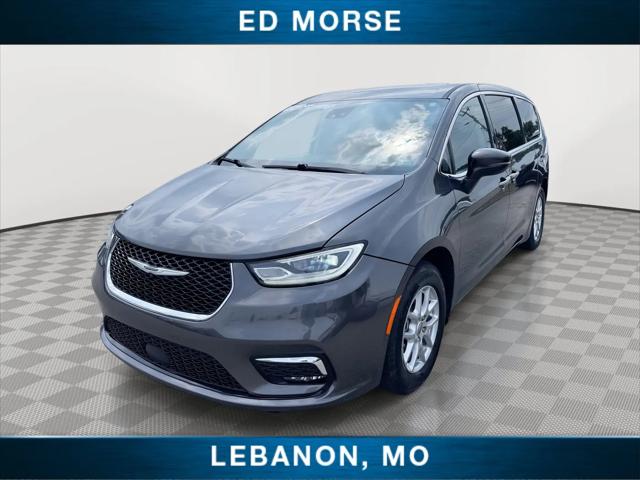 2023 Chrysler Pacifica Touring L for sale in Lebanon, MO