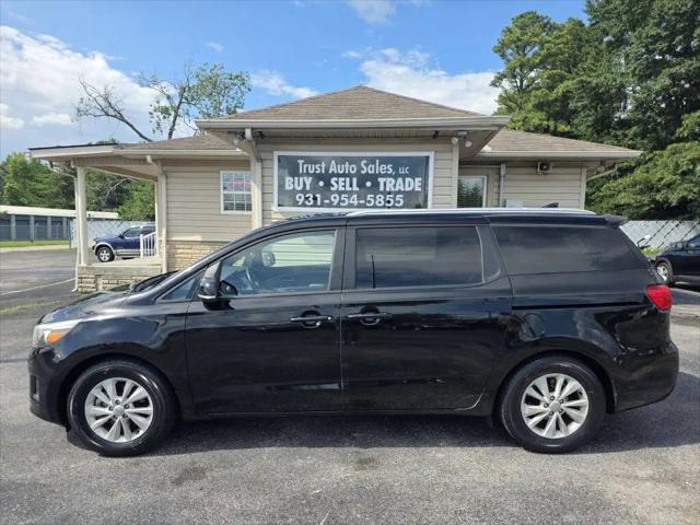 2017 Kia Sedona LX for sale in Manchester, TN