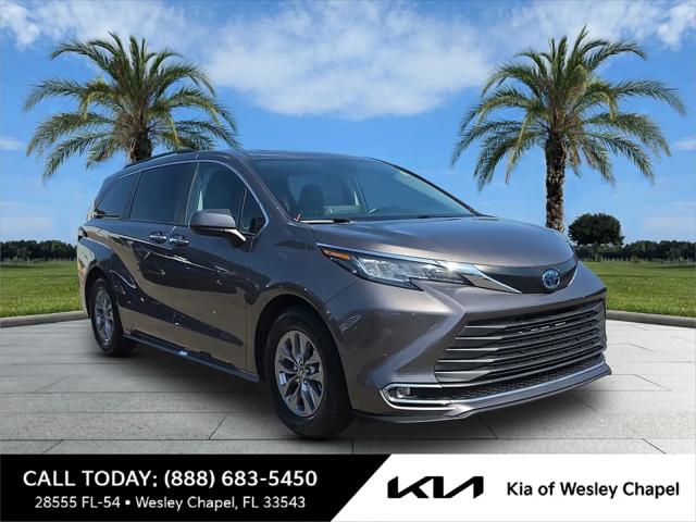 2022 Toyota Sienna XLE for sale in Wesley Chapel, FL