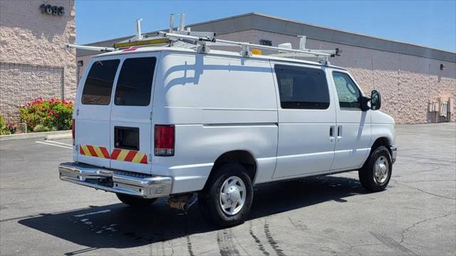 2012 Ford E-350 Super Duty Commercial