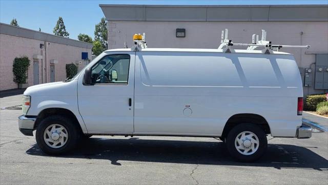 2012 Ford E-350 Super Duty Commercial