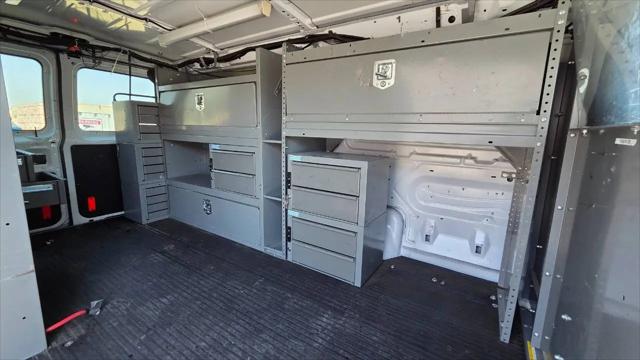 2012 Ford E-350 Super Duty Commercial