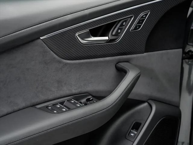 2026 Audi RS Q8 performance quattro tiptronic
