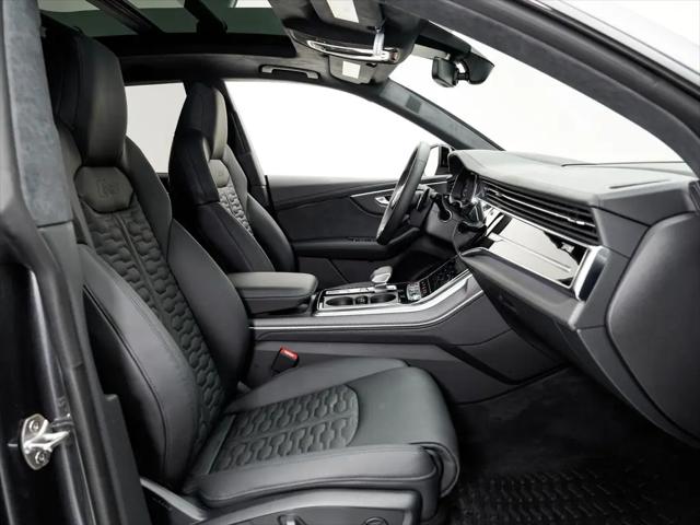 2026 Audi RS Q8 performance quattro tiptronic