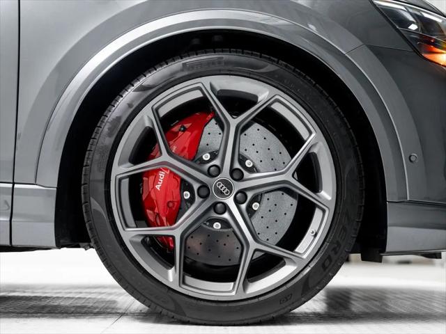 2026 Audi RS Q8 performance quattro tiptronic