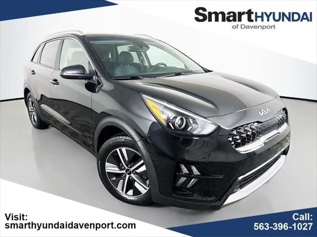 2022 Kia Niro LXS for sale in Davenport, IA