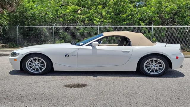 2005 BMW Z4 2.5i