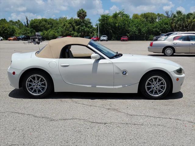 2005 BMW Z4 2.5i