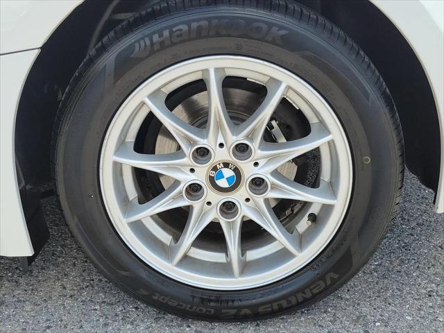 2005 BMW Z4 2.5i
