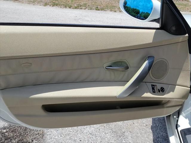 2005 BMW Z4 2.5i
