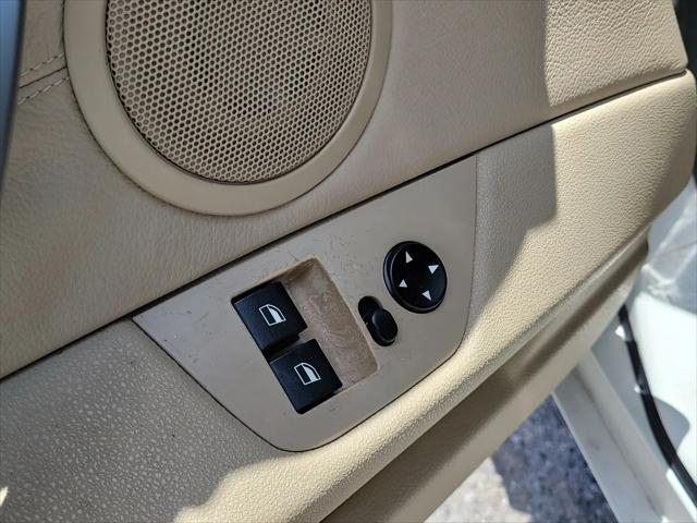 2005 BMW Z4 2.5i