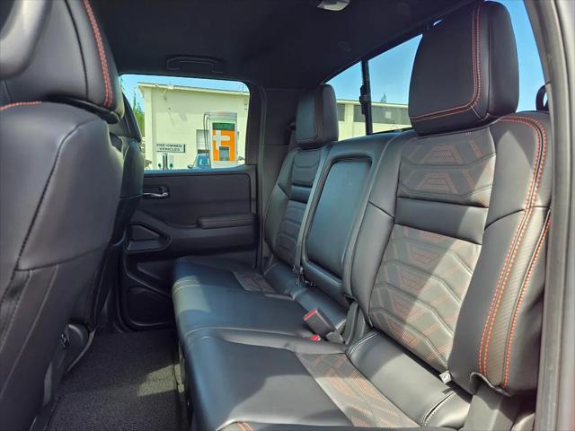 2025 Nissan Frontier Crew Cab Long Bed PRO-4X 4x4