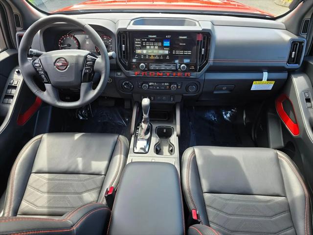 2025 Nissan Frontier Crew Cab Long Bed PRO-4X 4x4