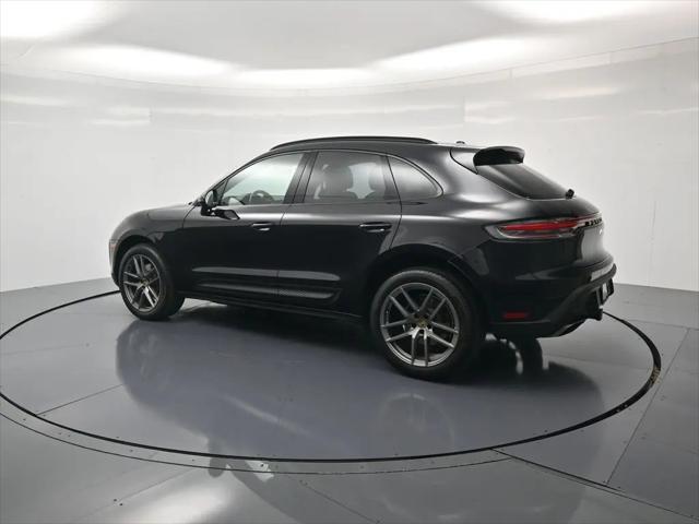 2025 Porsche Macan Macan