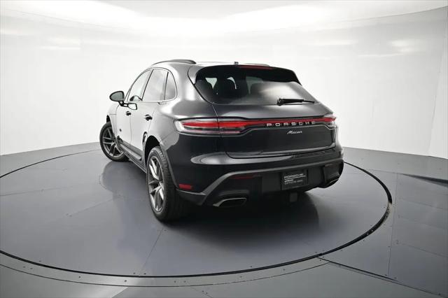 2025 Porsche Macan Macan