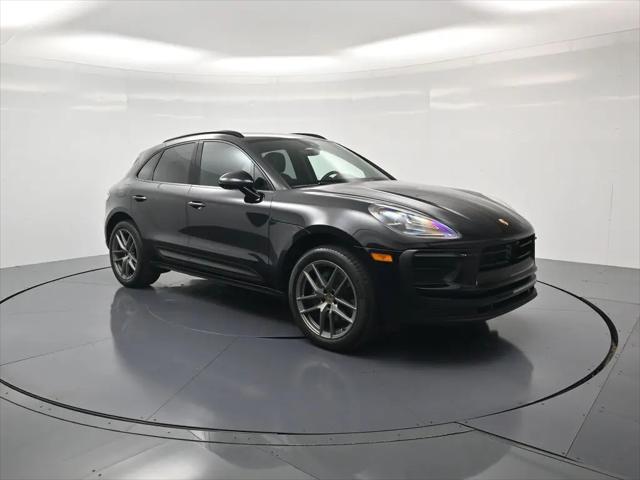 2025 Porsche Macan Macan
