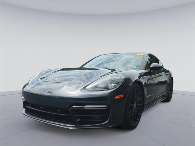 2021 Porsche Panamera GTS