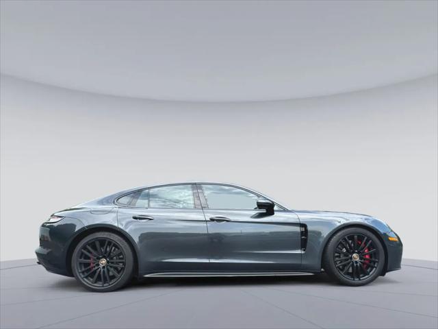 2021 Porsche Panamera GTS