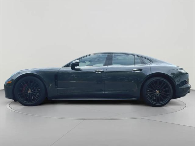 2021 Porsche Panamera GTS