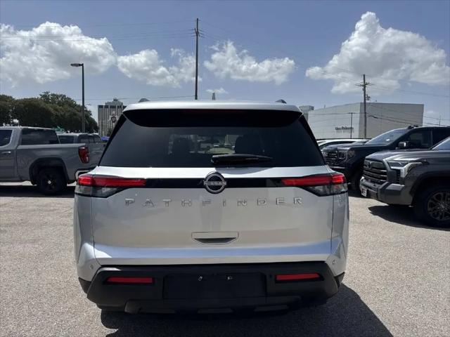 2025 Nissan Pathfinder SV FWD