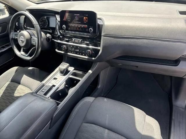 2025 Nissan Pathfinder SV FWD