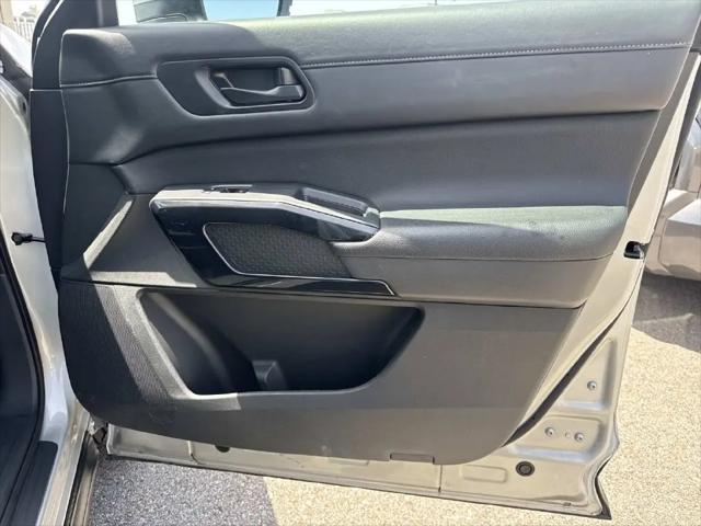 2025 Nissan Pathfinder SV FWD
