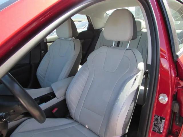 2023 Hyundai Elantra Hybrid Limited