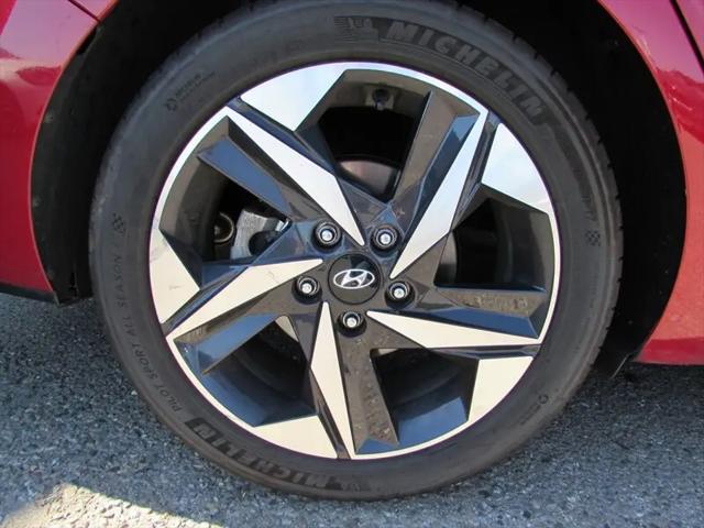 2023 Hyundai Elantra Hybrid Limited