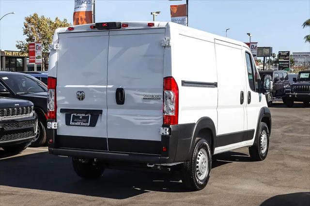 2026 Ram ProMaster Cargo Van Tradesman Low Roof 118 WB w/Pass Seat
