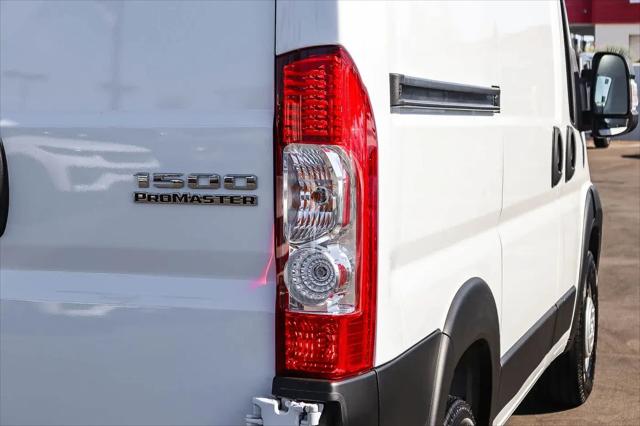 2026 Ram ProMaster Cargo Van Tradesman Low Roof 118 WB w/Pass Seat