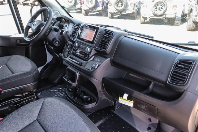 2026 Ram ProMaster Cargo Van Tradesman Low Roof 118 WB w/Pass Seat