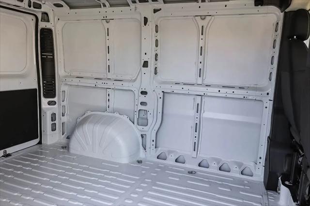 2026 Ram ProMaster Cargo Van Tradesman Low Roof 118 WB w/Pass Seat