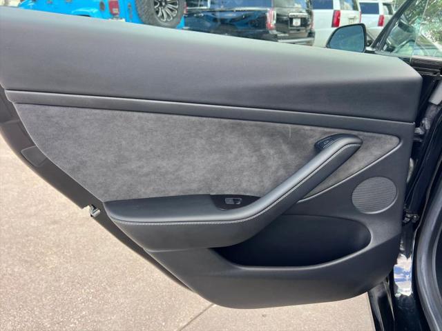 2021 Tesla Model 3 Standard Range Plus Rear-Wheel Drive