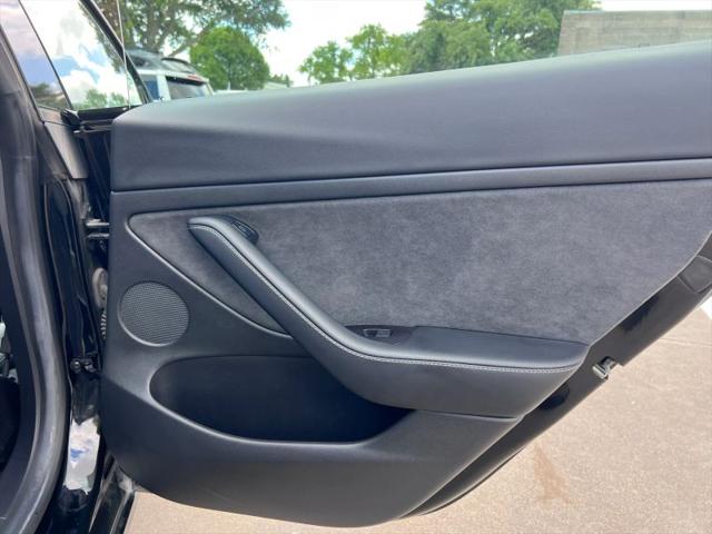2021 Tesla Model 3 Standard Range Plus Rear-Wheel Drive