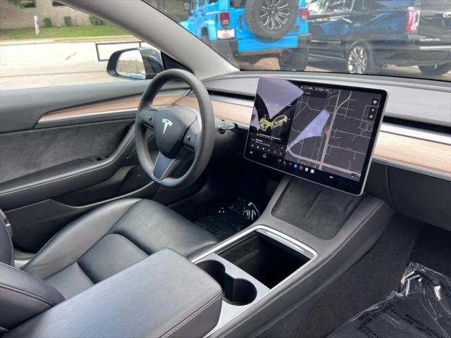 2021 Tesla Model 3 Standard Range Plus Rear-Wheel Drive