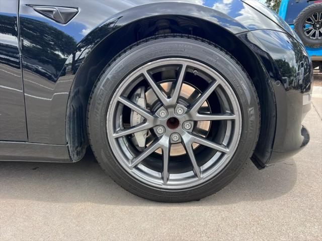 2021 Tesla Model 3 Standard Range Plus Rear-Wheel Drive