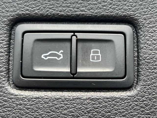 2023 Audi Q7 Premium 45 TFSI quattro Tiptronic