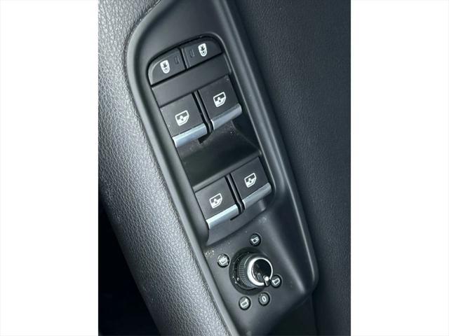 2023 Audi Q7 Premium 45 TFSI quattro Tiptronic