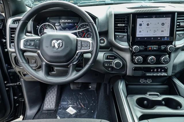 2026 Ram 1500 Express Crew Cab 4x4 57 Box