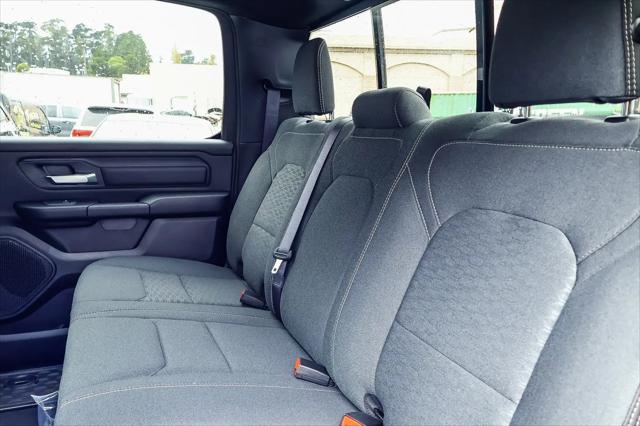 2026 Ram 1500 Express Crew Cab 4x4 57 Box