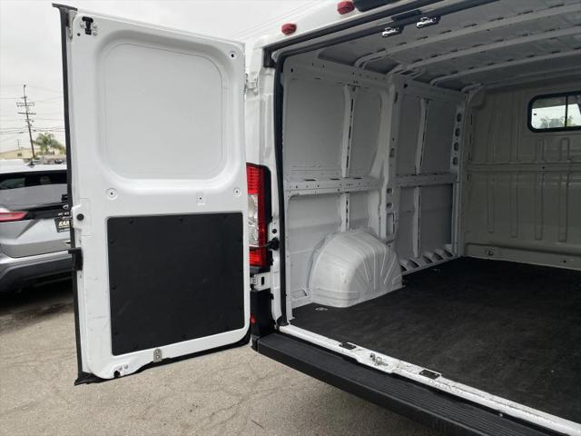 2025 Ram ProMaster Cargo Van Tradesman Low Roof 118" WB w/Pass Seat