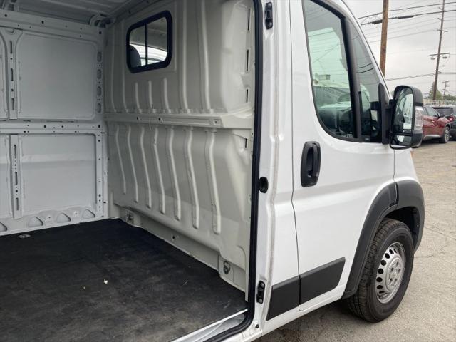 2025 Ram ProMaster Cargo Van Tradesman Low Roof 118" WB w/Pass Seat