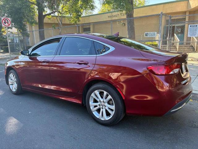 2016 Chrysler 200 Limited Platinum