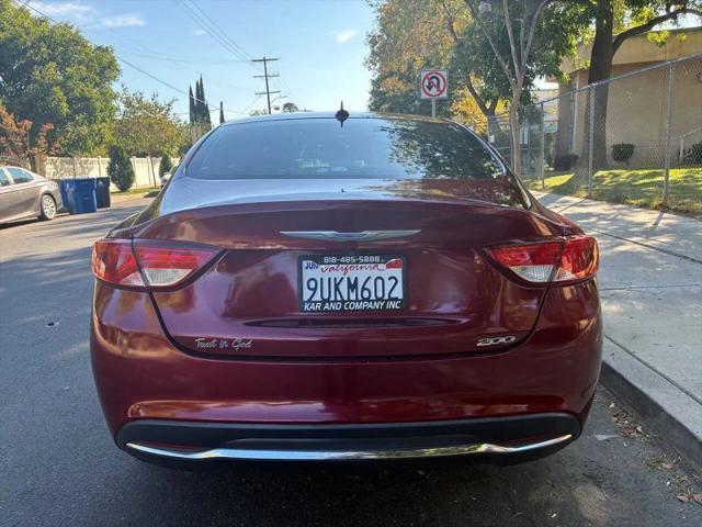 2016 Chrysler 200 Limited Platinum