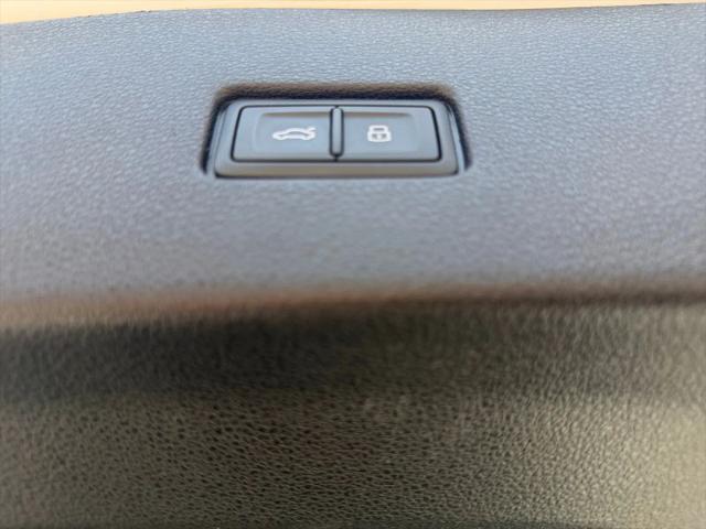 2023 Audi Q8 Premium Plus 55 TFSI quattro Tiptronic